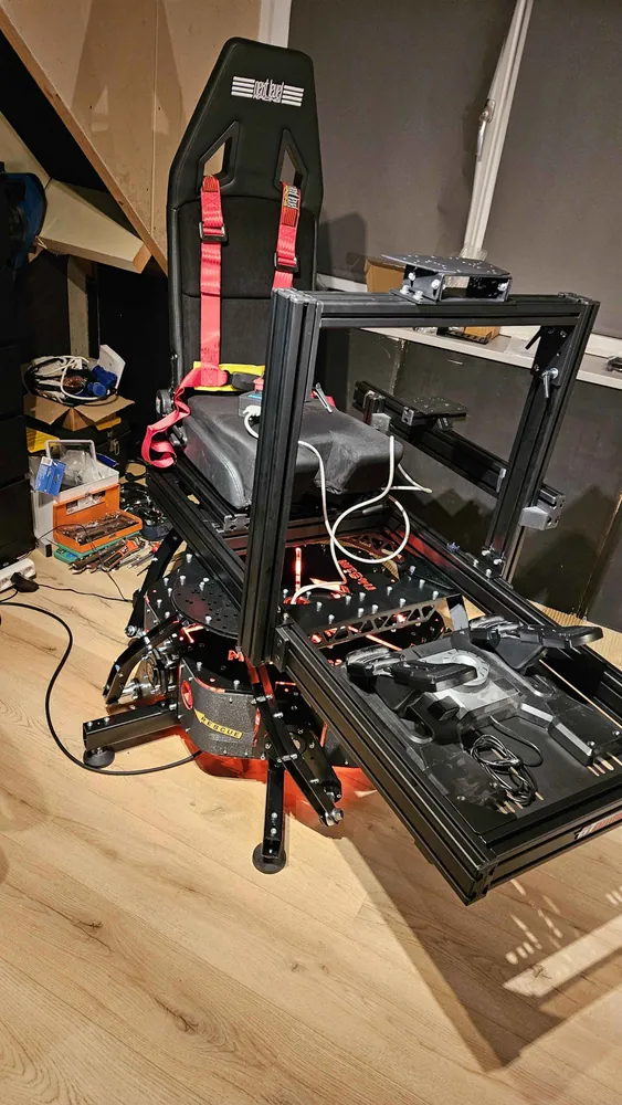 MK3 with harness and side monitor