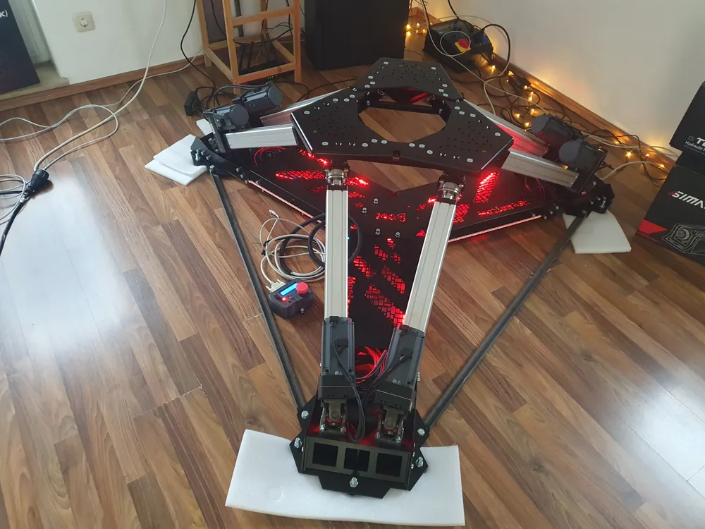 Base and actuators, without cockpit